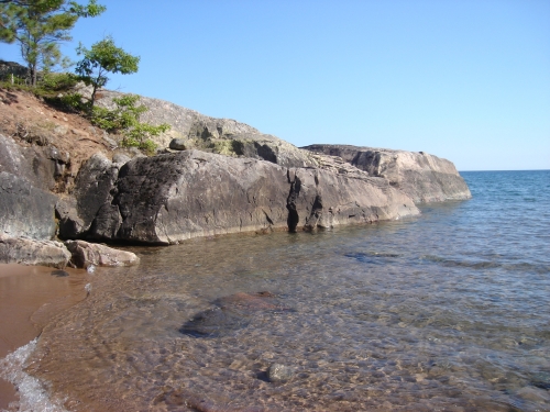 A photo of the Granite Lakeshore Cliff natural community type